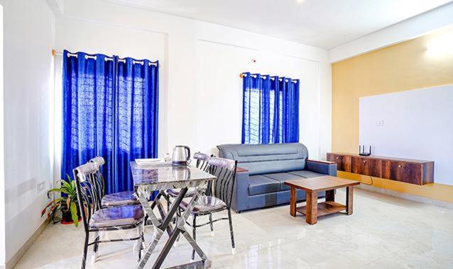 Hotel Sunroof Suites Bangalore Exterior foto