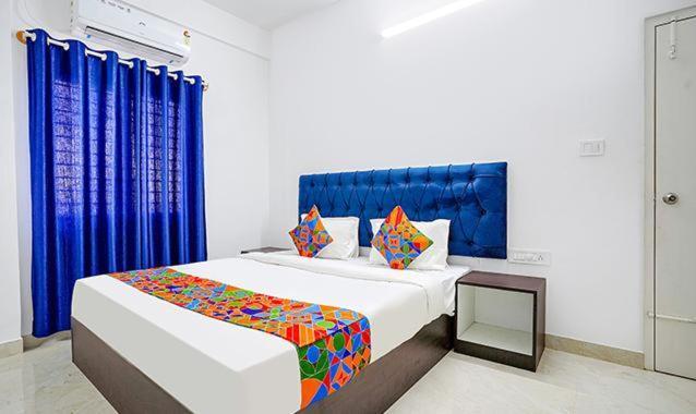 Hotel Sunroof Suites Bangalore Exterior foto